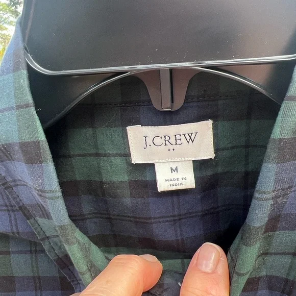 102. J Crew Black Watch plaid cotton poplin shirt in signature fit, Size Medium - Picture 9 of 15
